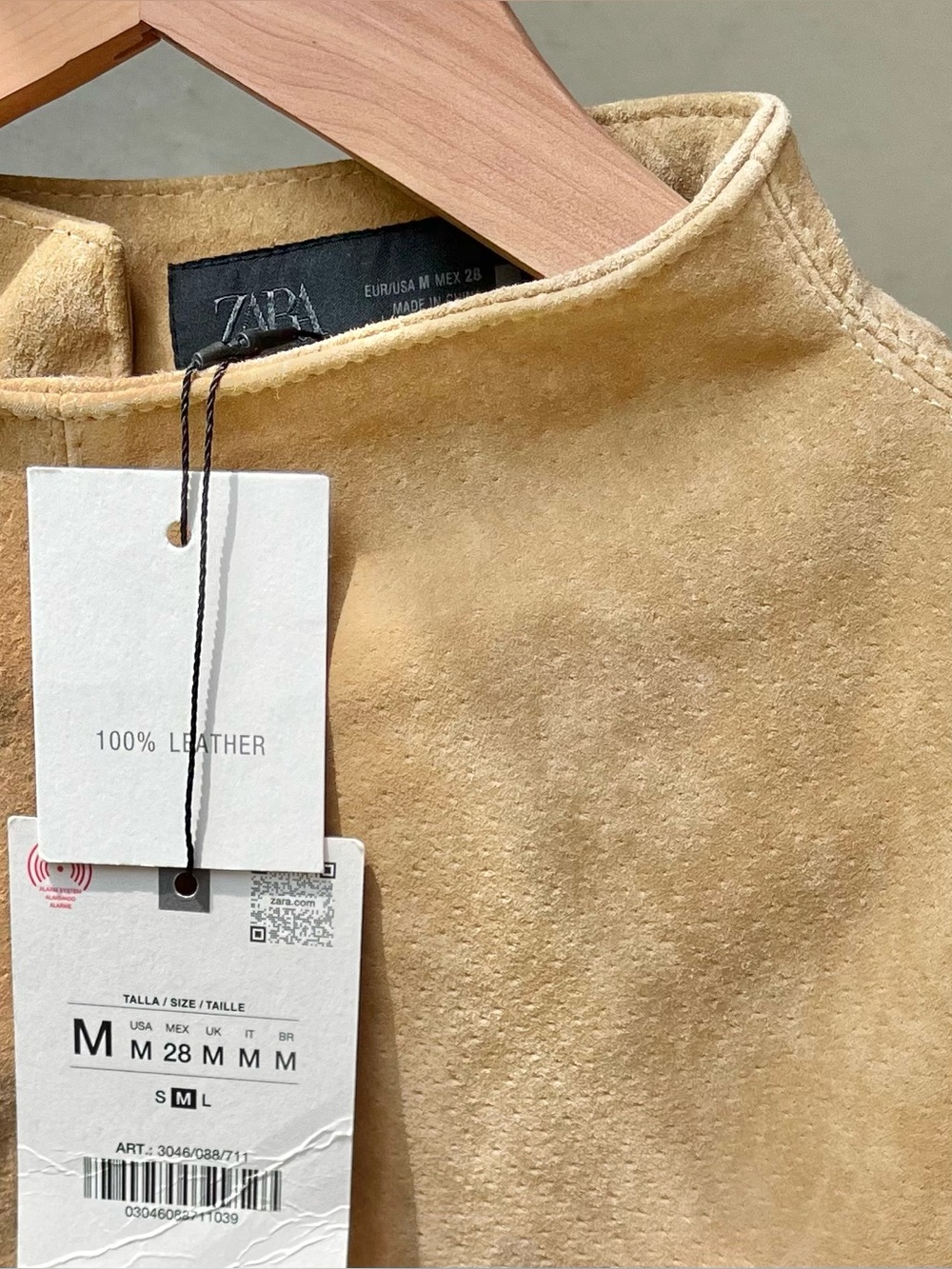 Zara Suede Leather Top High Neck Short Sleeves Snap Button Closure Beige Medium - Picture 15 of 16